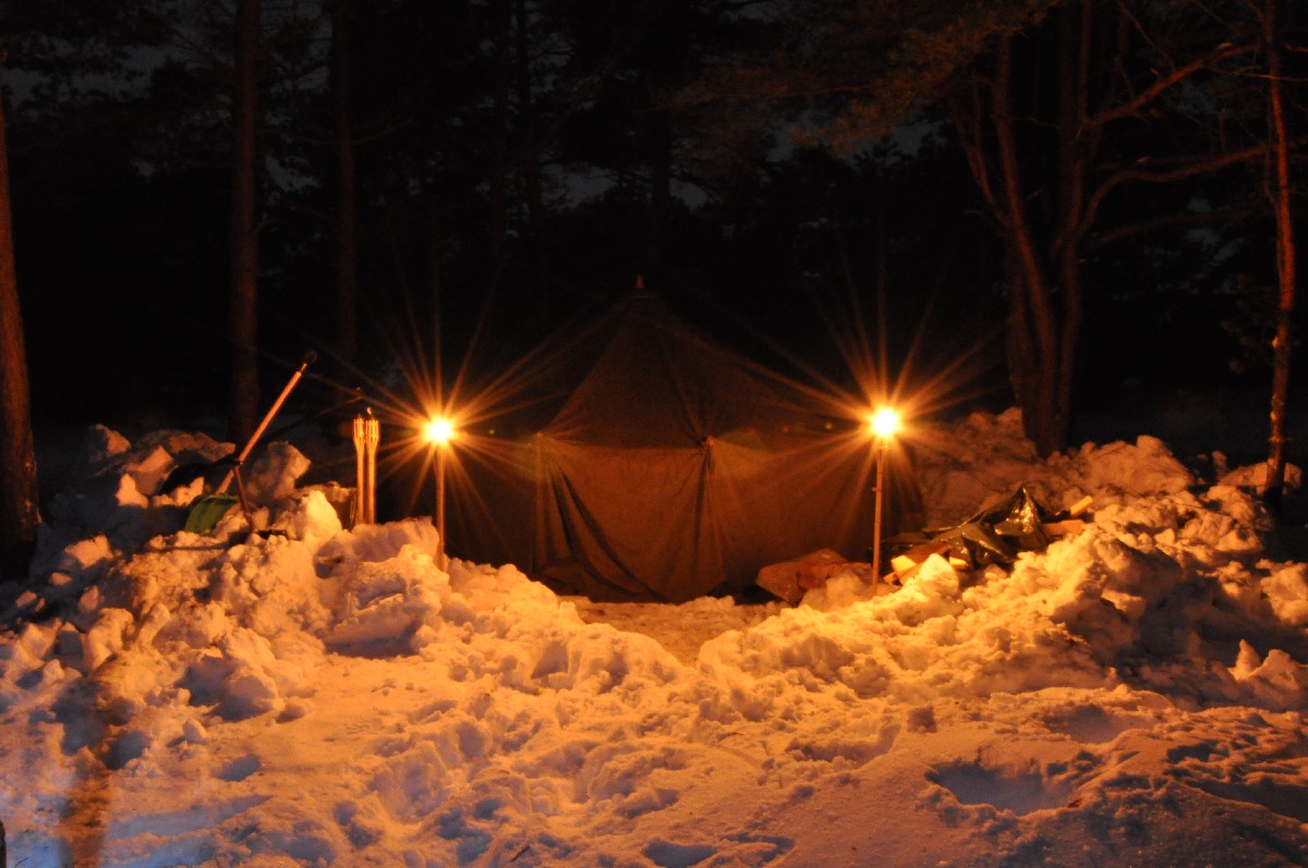 Swedish army 10 man tent. Matsirand. Holiday in Estonia, Matsi beach on winter.