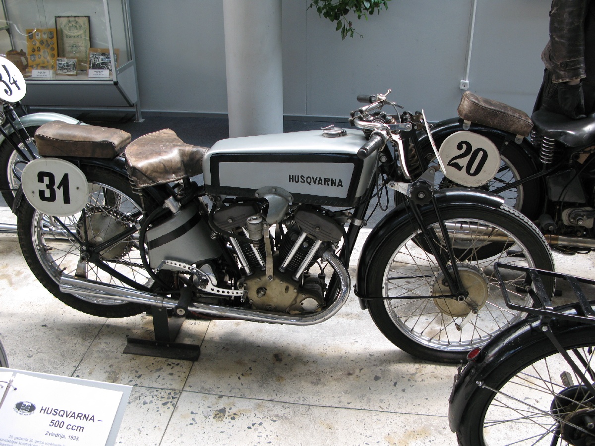 Motorcycle HUSQVARNA - 500 ccm. 1935. Riga Motor Museum.