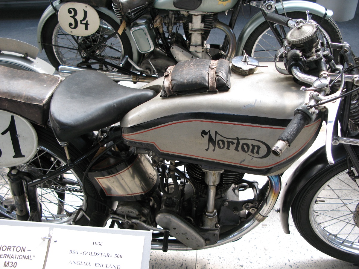 Motorcycle NORTON 