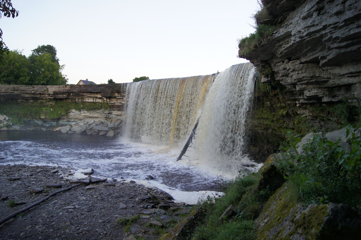  Jagala (Jägala) waterfall.