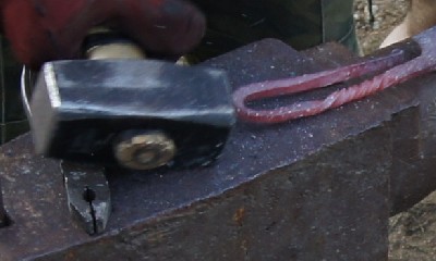 Alatskivi and handmade knives