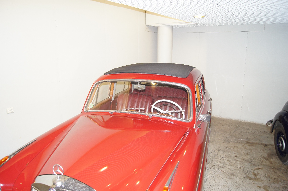 Mercedes Benz 220 SE, 1959. Рижский Моторный музей.