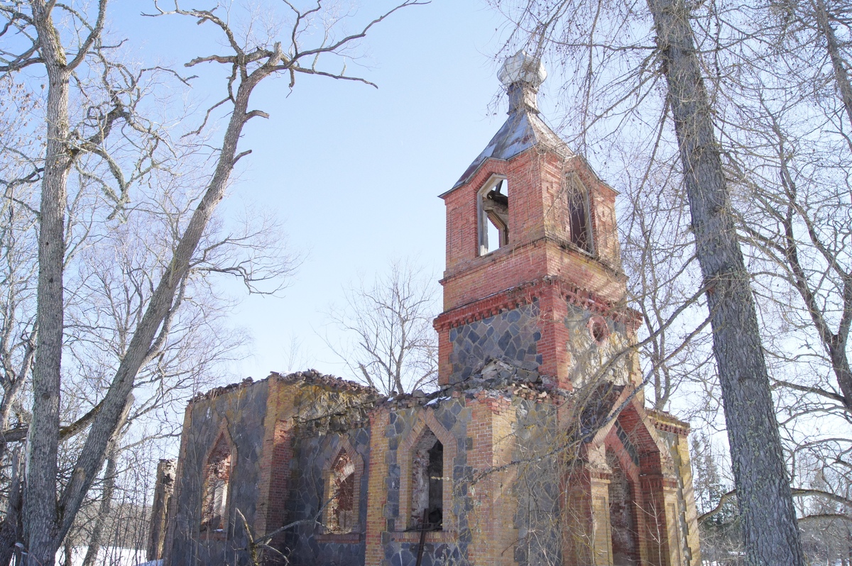  Silla Russian Orthodox Church, ruins.