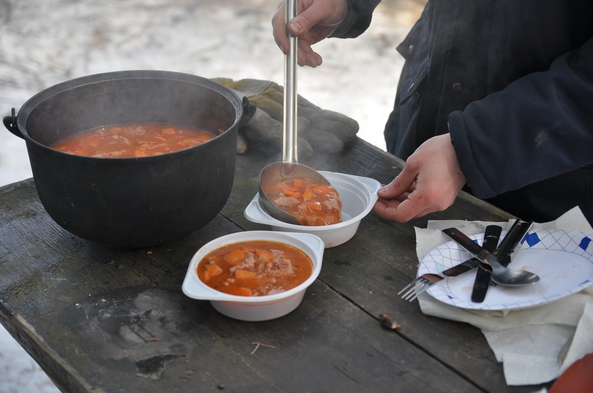 Soup is ready. Piknik in Paldiski. RMK Paldiski, Lõkkekoht Paldiski.