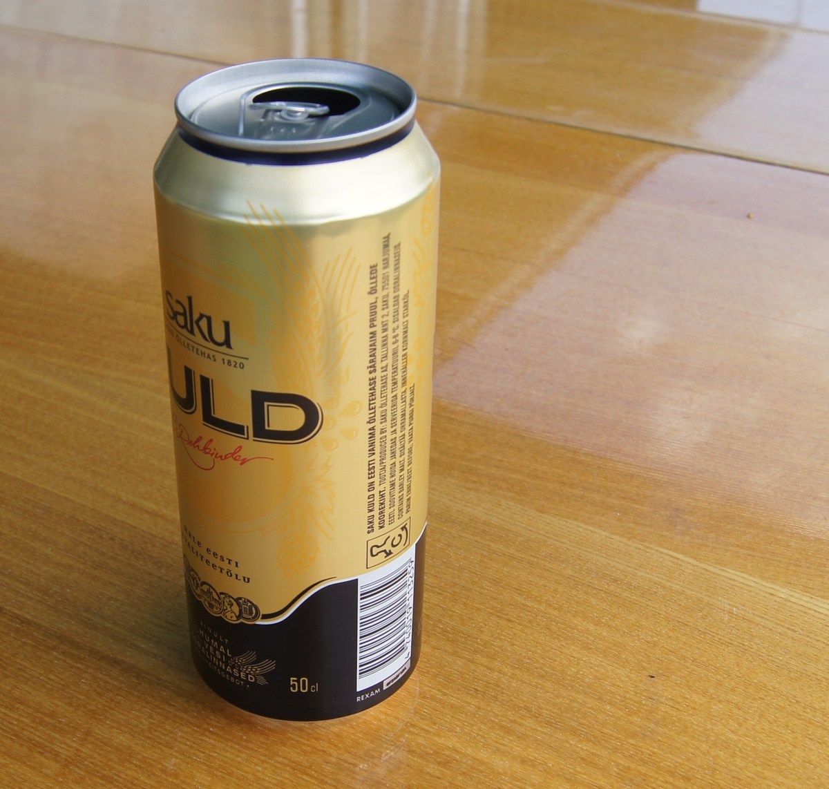  Пиво Saku Kuld.