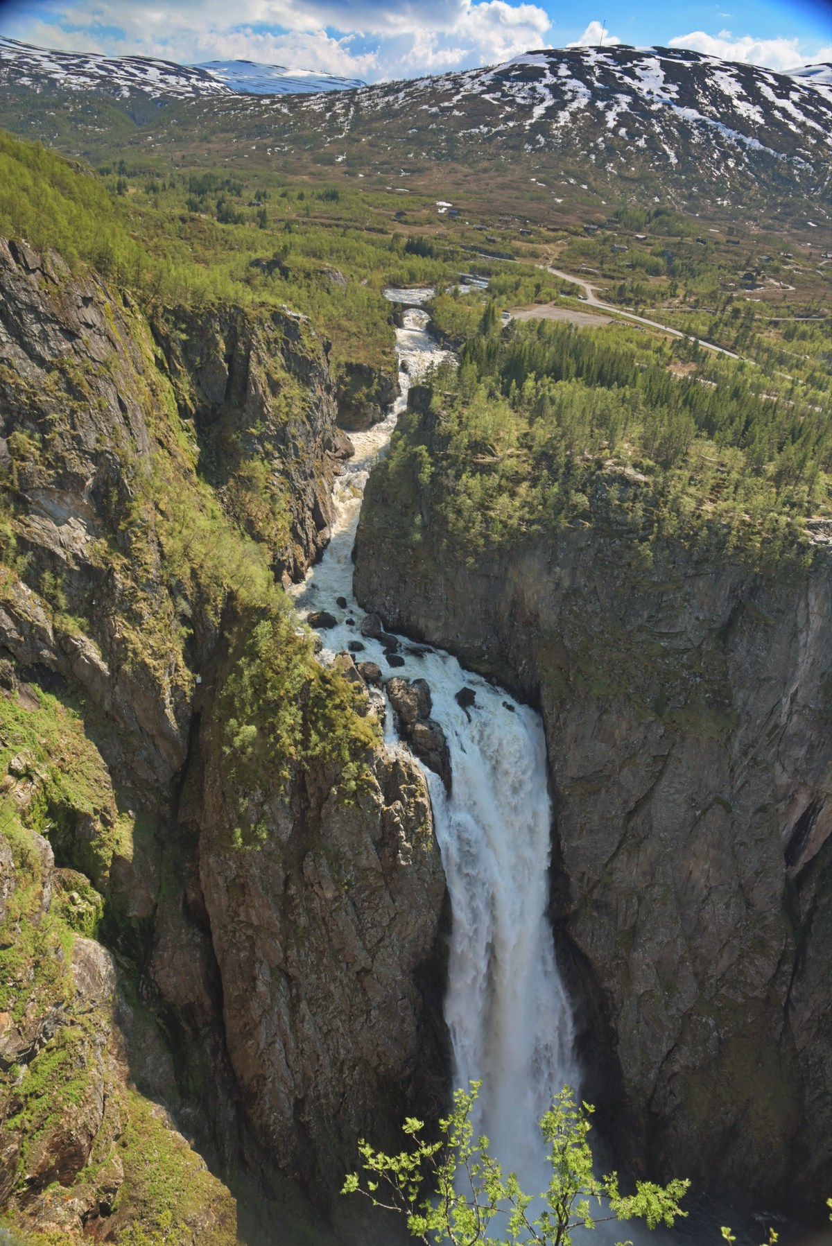  Водопад в Норвегии Ворингфоссен.