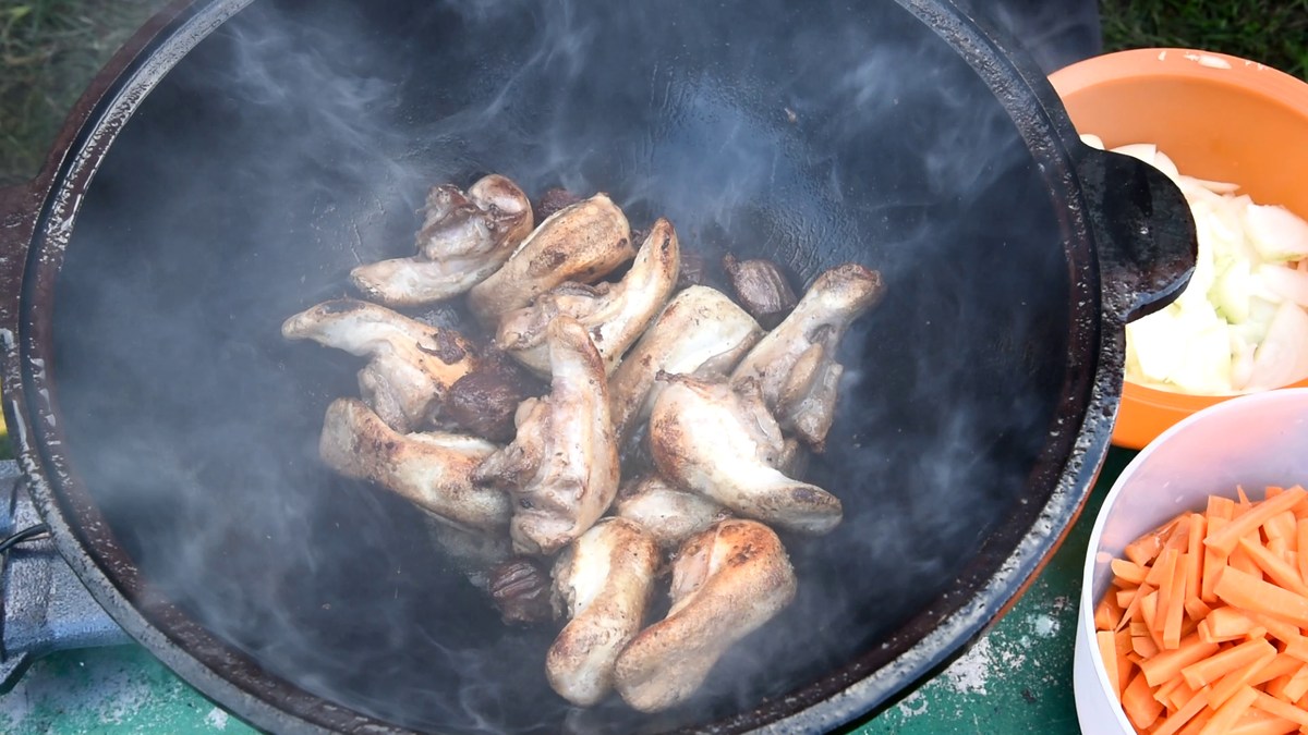  Делаем плов без костра. 