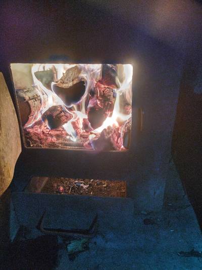 Эстония. Лесной дом Вялламяе и пикниковое место.