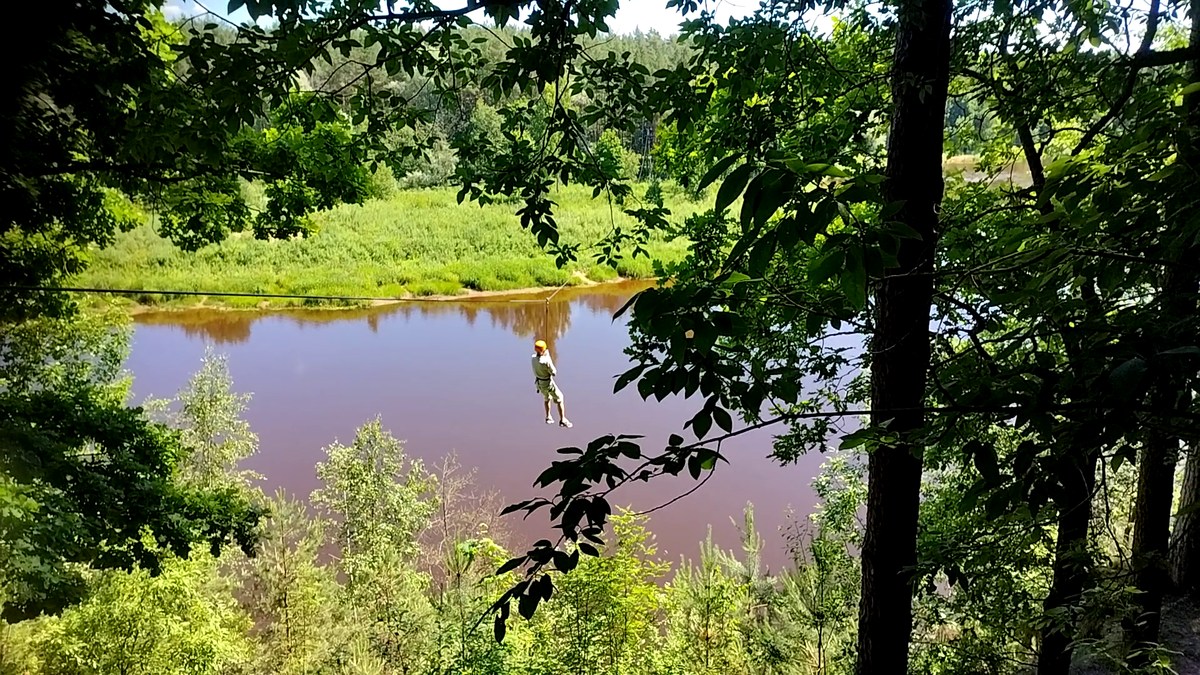  Канатный парк, аттракцион в Латвии.