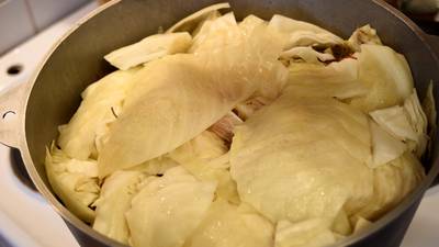 Пробуем второй раз. Мясо с овощами без воды. 